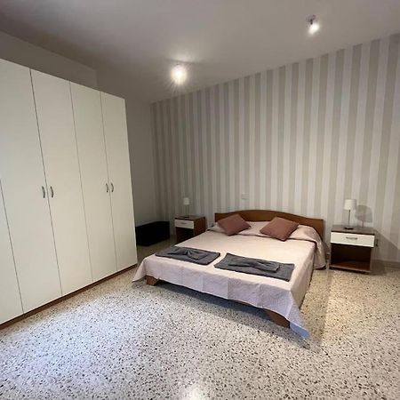 Seaview 3 Bedroom Apartment In Sliema Esterno foto