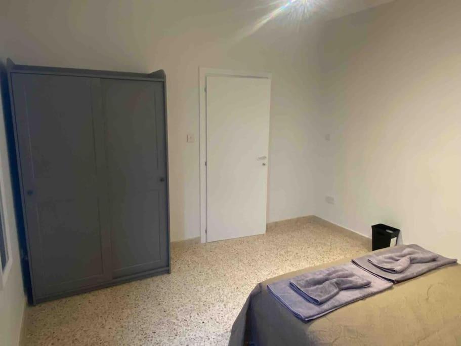 Seaview 3 Bedroom Apartment In Sliema Esterno foto