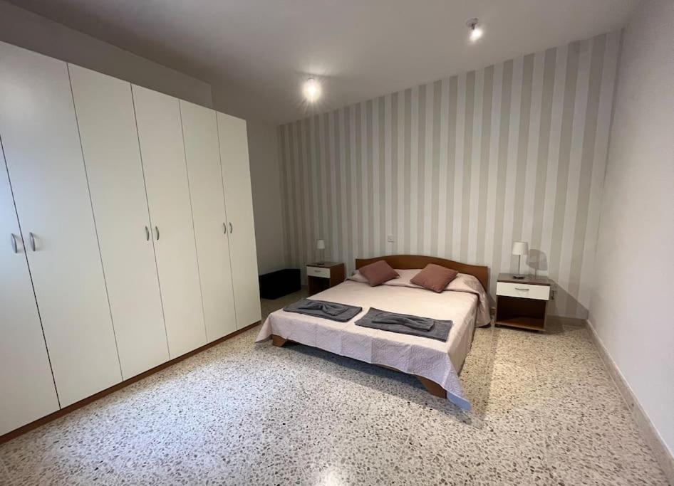 Seaview 3 Bedroom Apartment In Sliema Esterno foto